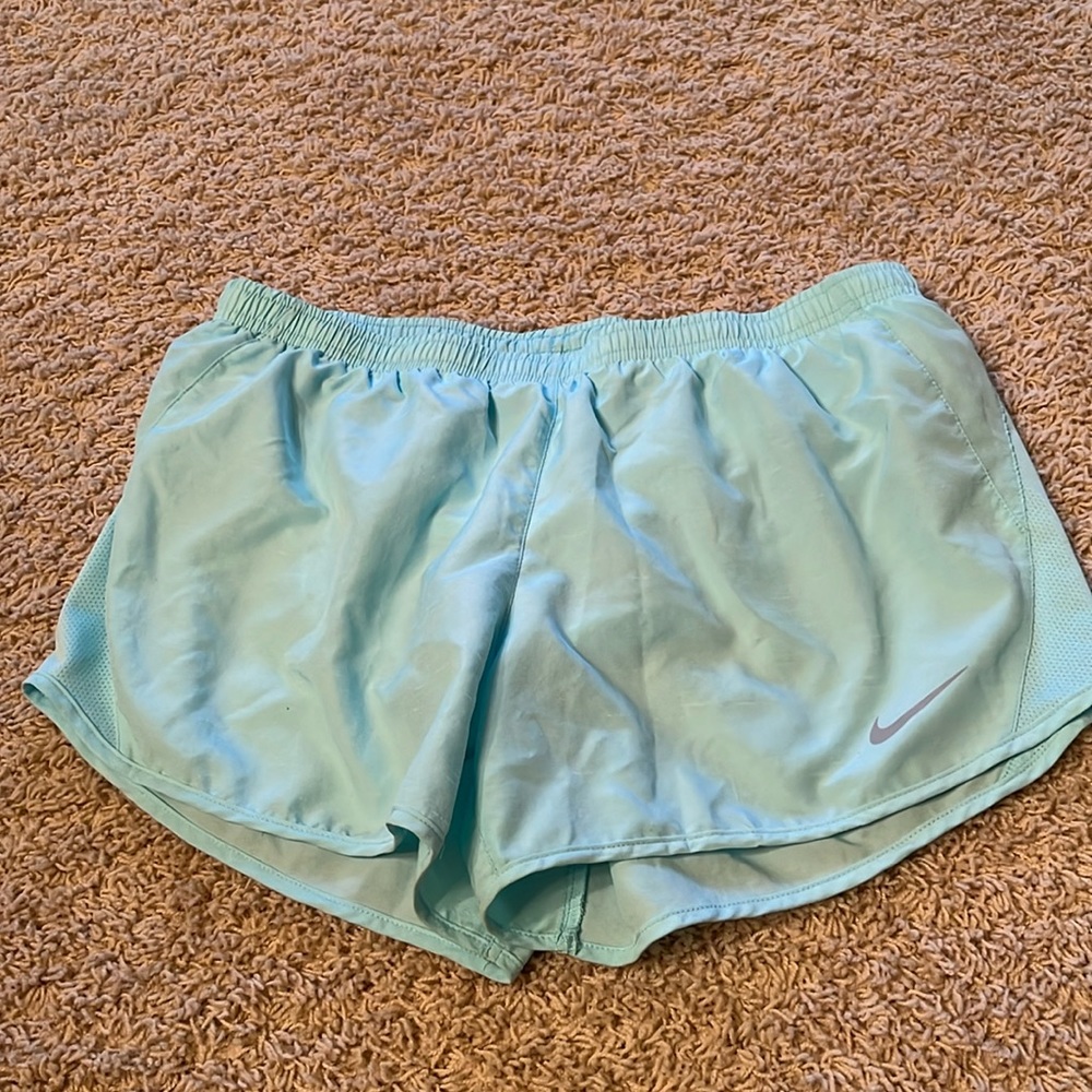 Nike dri-fit running shorts with built in liner and adjustable wa…